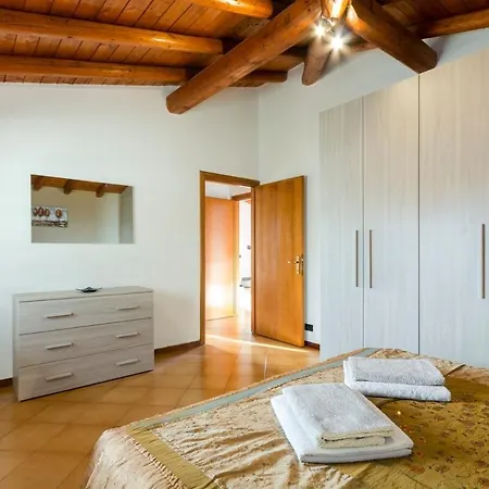 Holiday home Lera E Greta Lenno