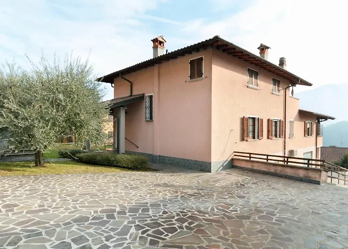 Ferienhaus Lera E Greta *